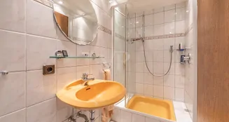 von_poll_real_estate_property_25095038_image_9