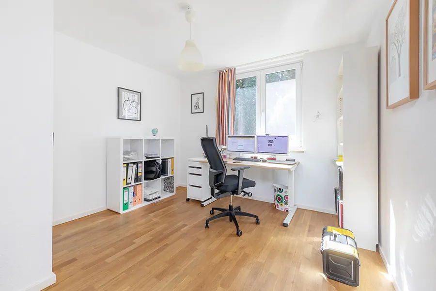Zimmer 2 EG