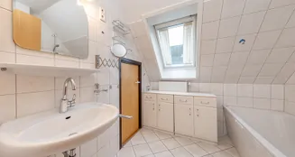 von_poll_real_estate_property_25095037_image_9