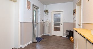von_poll_real_estate_property_24095026_image_7