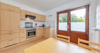 von_poll_real_estate_property_24095026_image_14