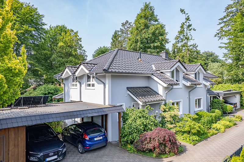 Moderne Doppelhaushälfte für Paare und Familien