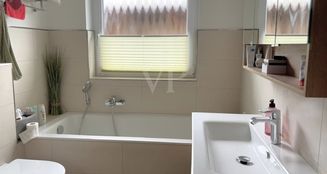 von_poll_real_estate_property_25138016_image_7
