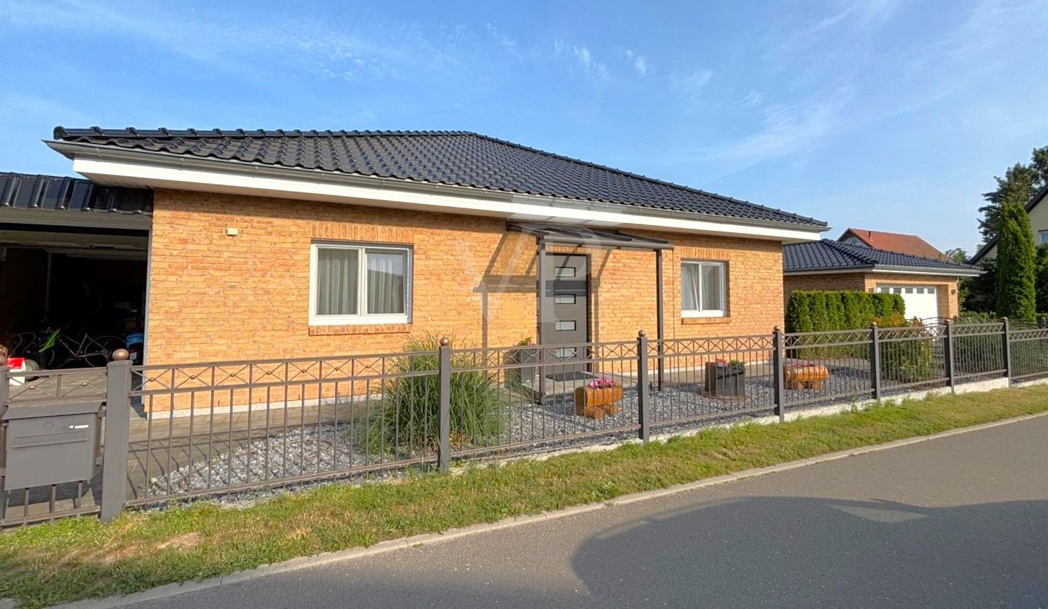 Haus straßenansicht