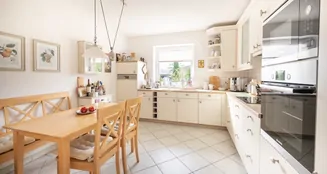 von_poll_real_estate_property_25138022_image_12