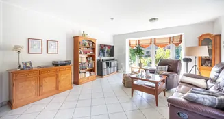 von_poll_real_estate_property_25138022_image_15