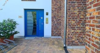 von_poll_real_estate_property_24412015_image_1