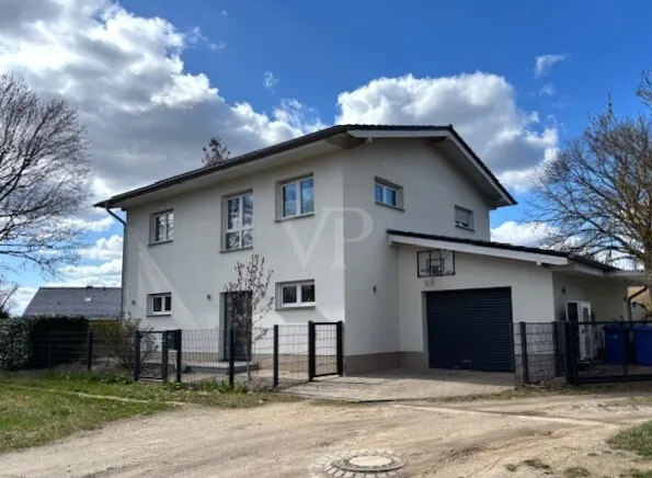 Zufahrt Garage