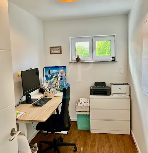 Arbeitszimmer OG