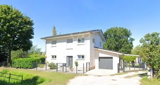 von_poll_real_estate_property_25138018_image_0