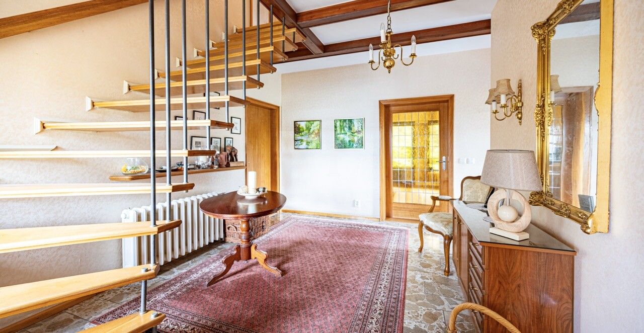 Diele mit Treppe