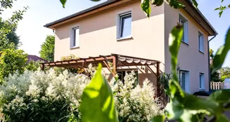 von_poll_real_estate_property_25138006_image_0