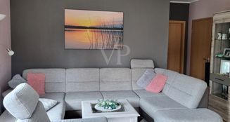 von_poll_real_estate_property_25138012_image_7