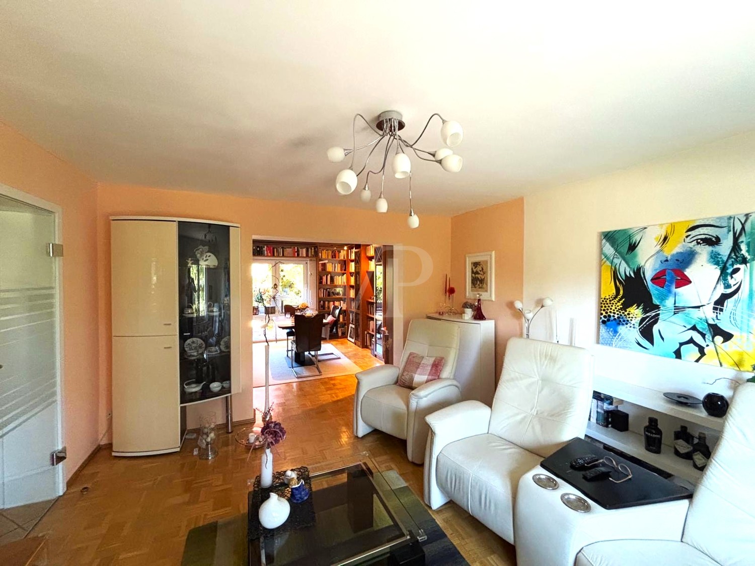 MedienzimmerÜbergang Wohnzimmer