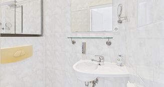 von_poll_real_estate_property_25006042_image_8