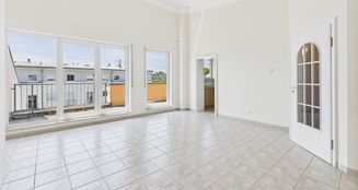von_poll_real_estate_property_25006042_image_3