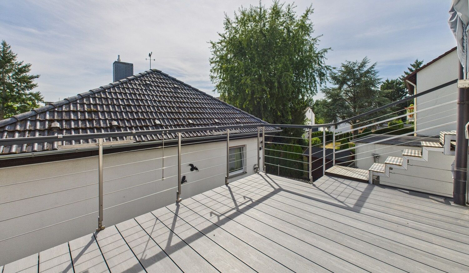 Sonnige Terrasse