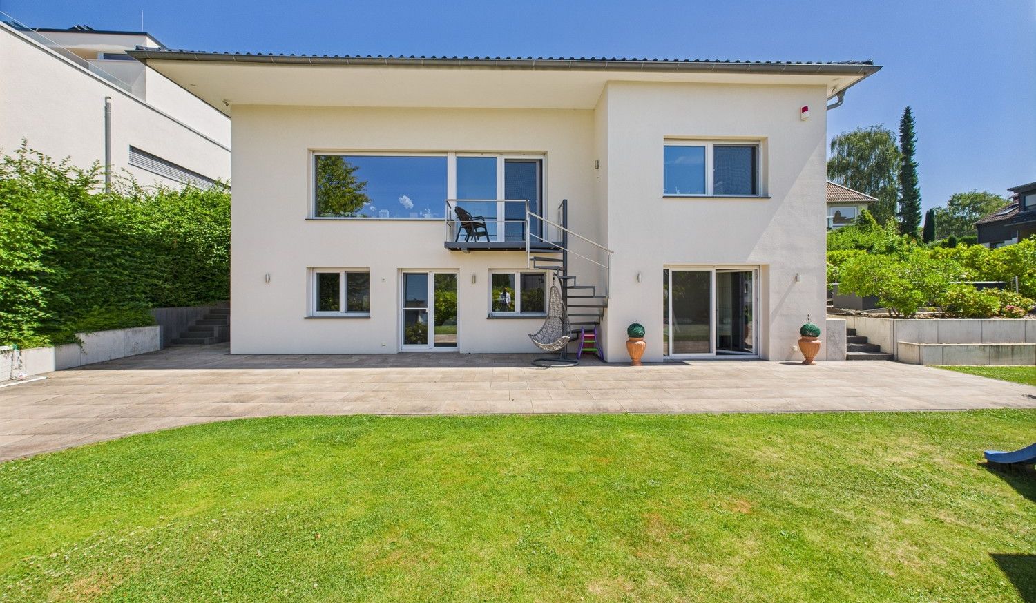 Großer Garten für die Familie