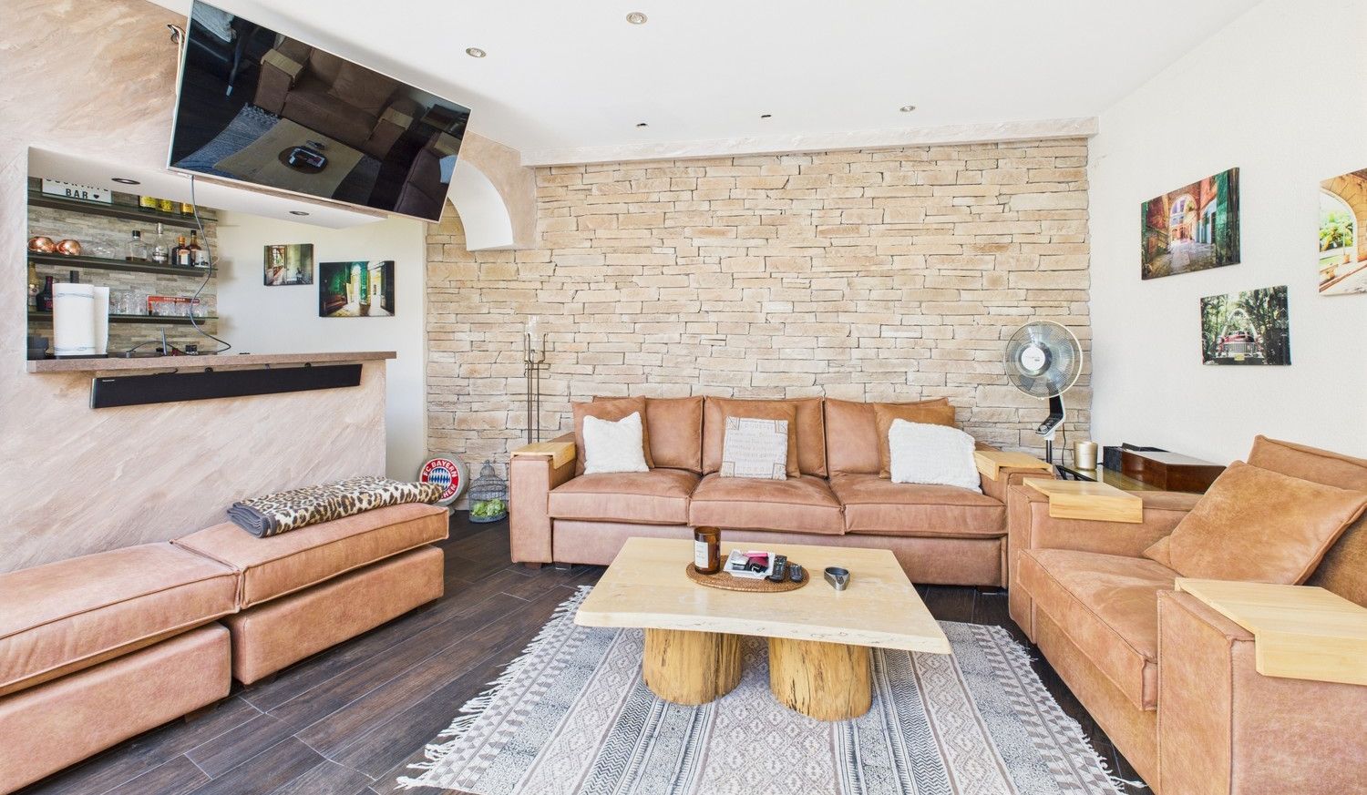 Lounge im Innenhof