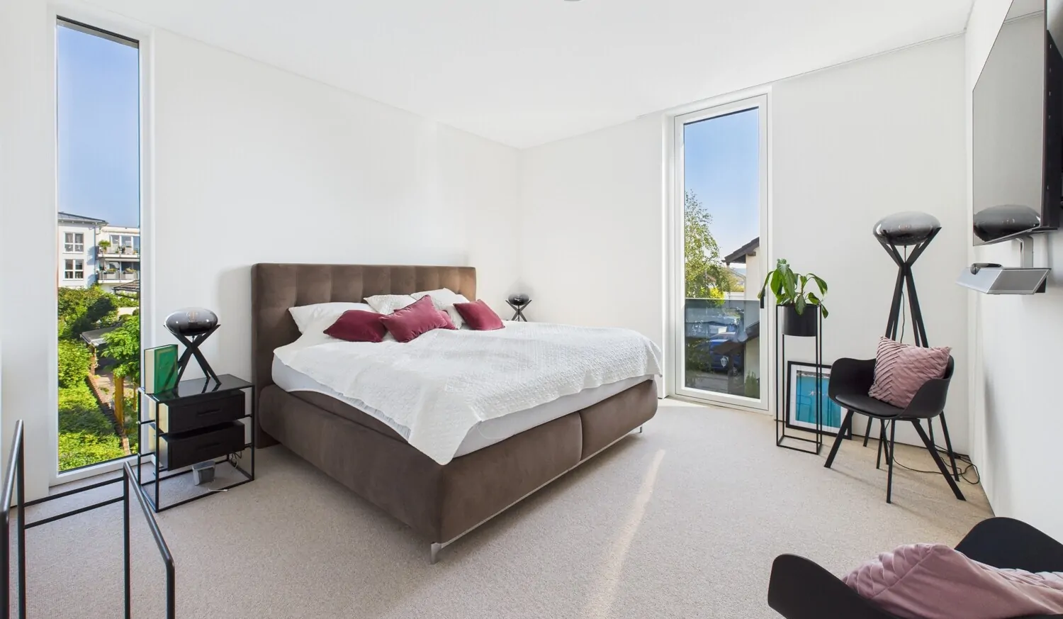 Komfortables Schlafzimmer mit ..