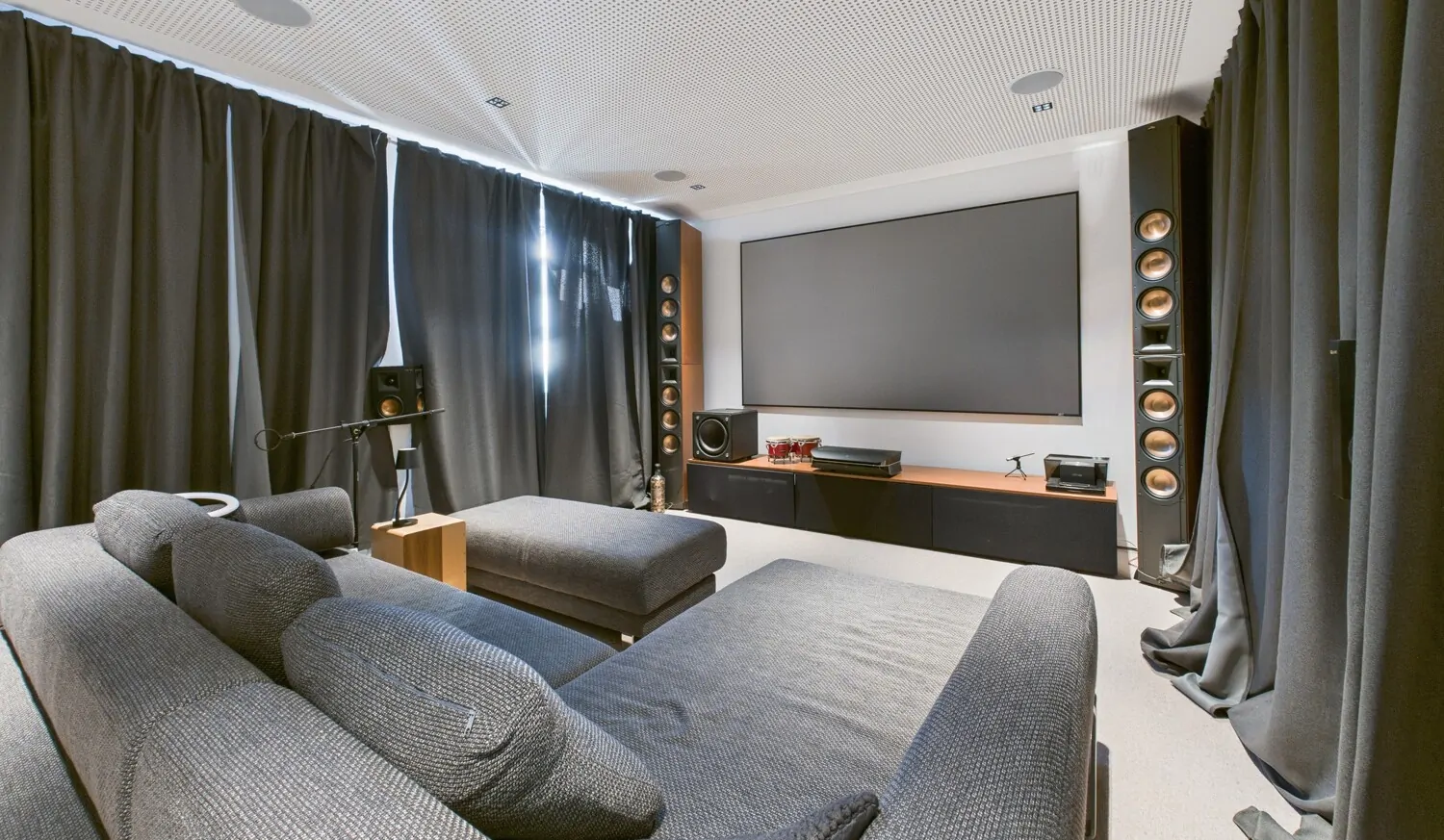 Gemütliches Heimkino