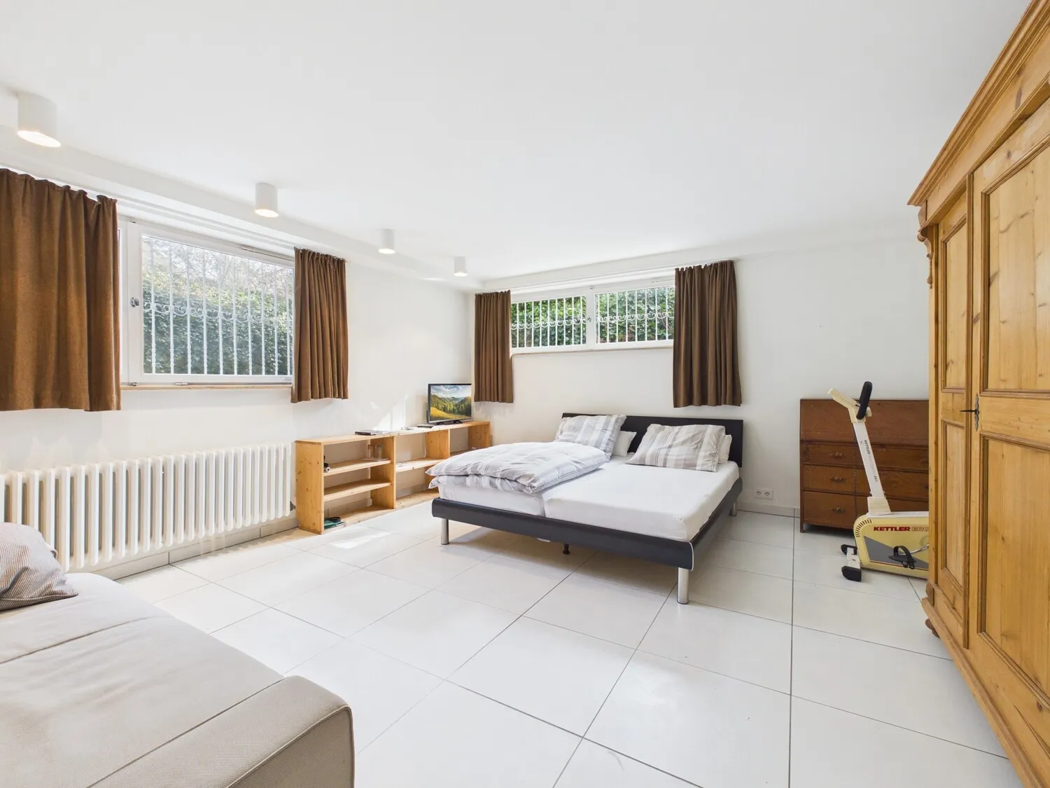 Einliegerwohnung UG