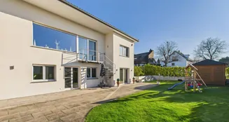 von_poll_real_estate_property_26006002_image_0