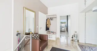 von_poll_real_estate_property_26006002_image_1