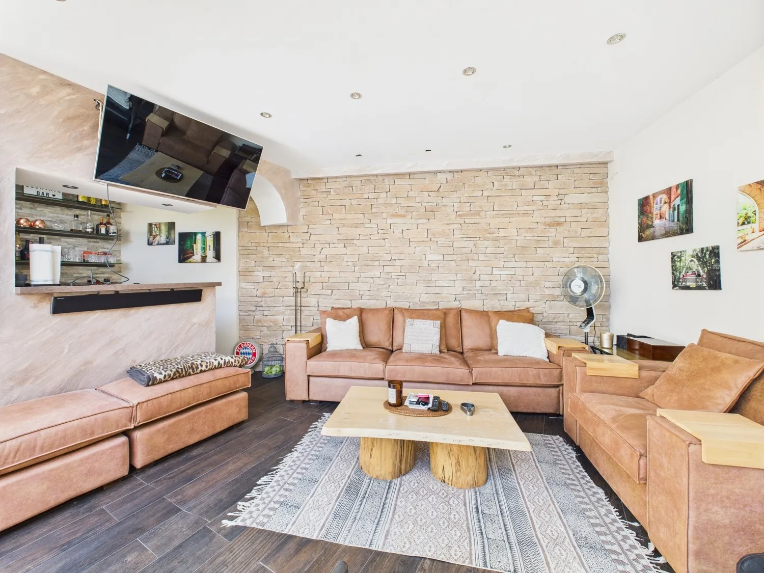 Lounge im Innenhof