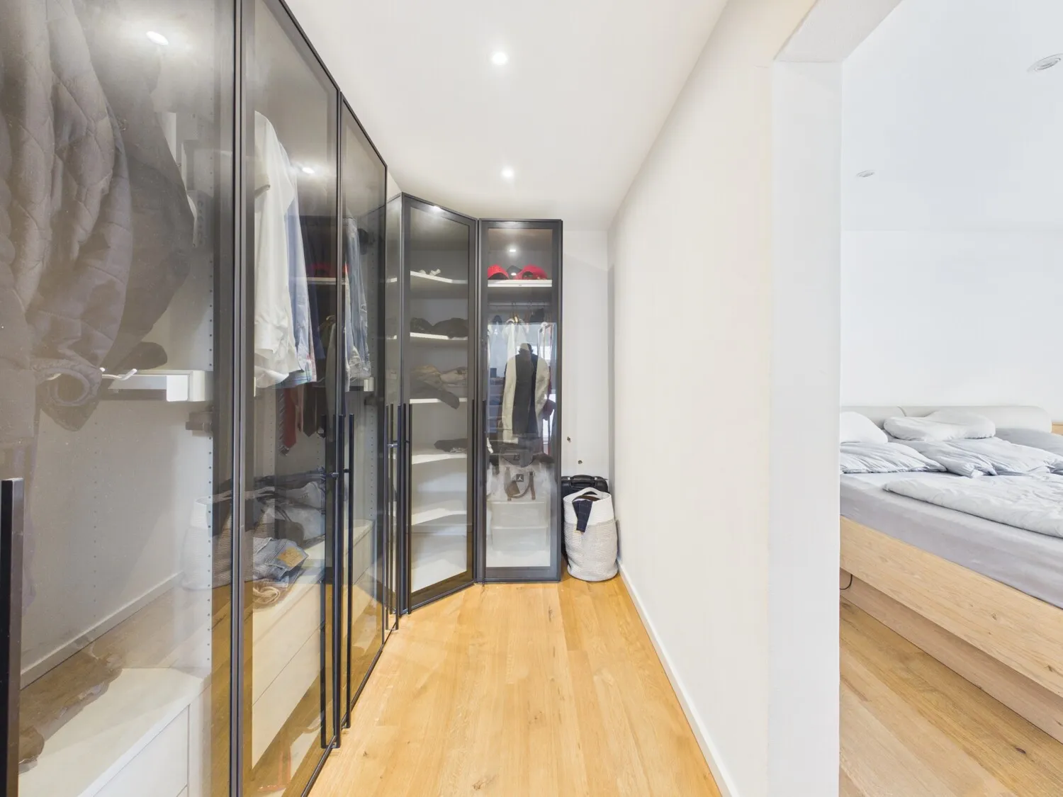 Begehbarer Kleiderschrank