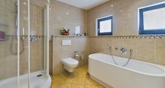 von_poll_real_estate_property_25006055_image_5