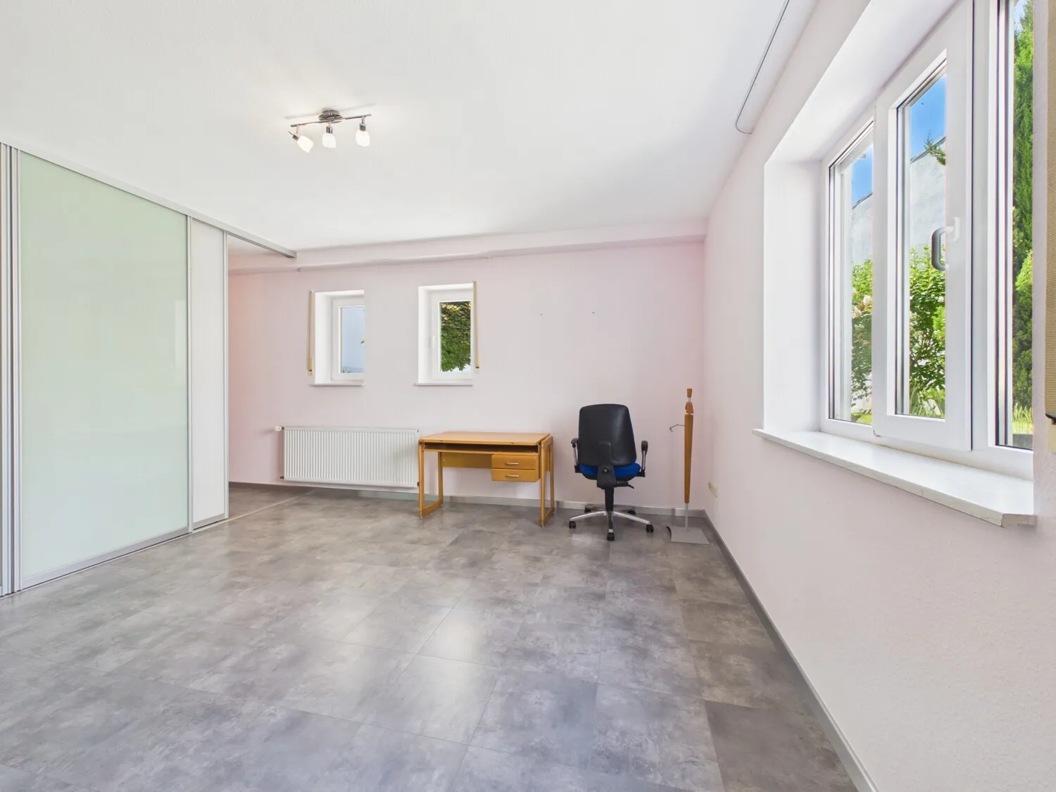 Jugendzimmer mit viel Platz