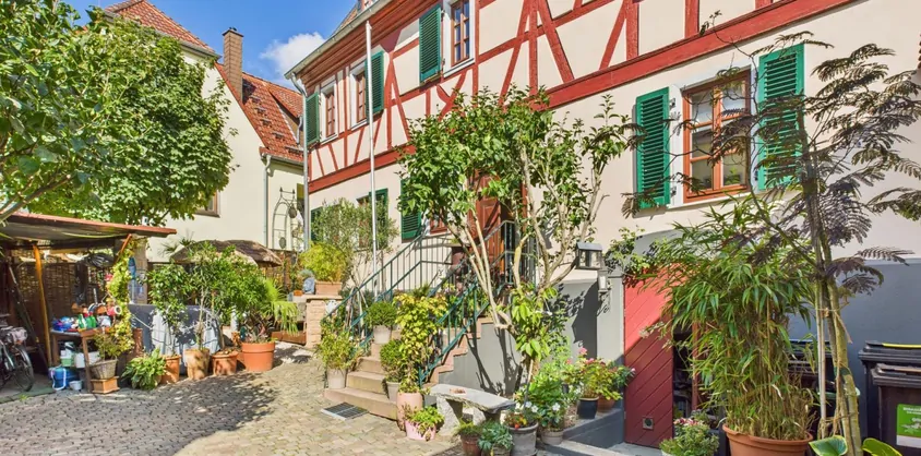 von Poll Immobilien GmbH