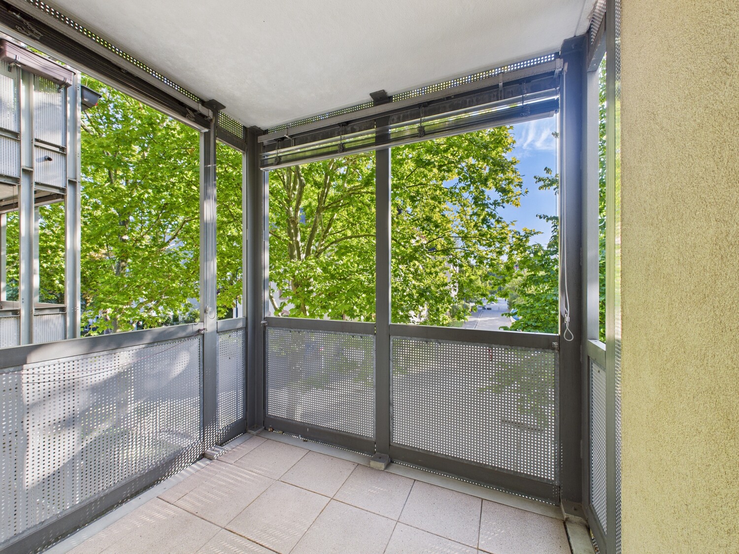 Balkon zum Schlafzimmer