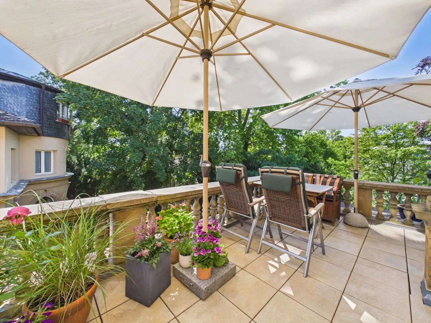Großer Balkon