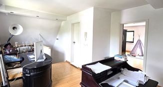 von_poll_real_estate_property_25037013_image_13