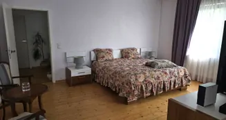 von_poll_real_estate_property_25037013_image_9