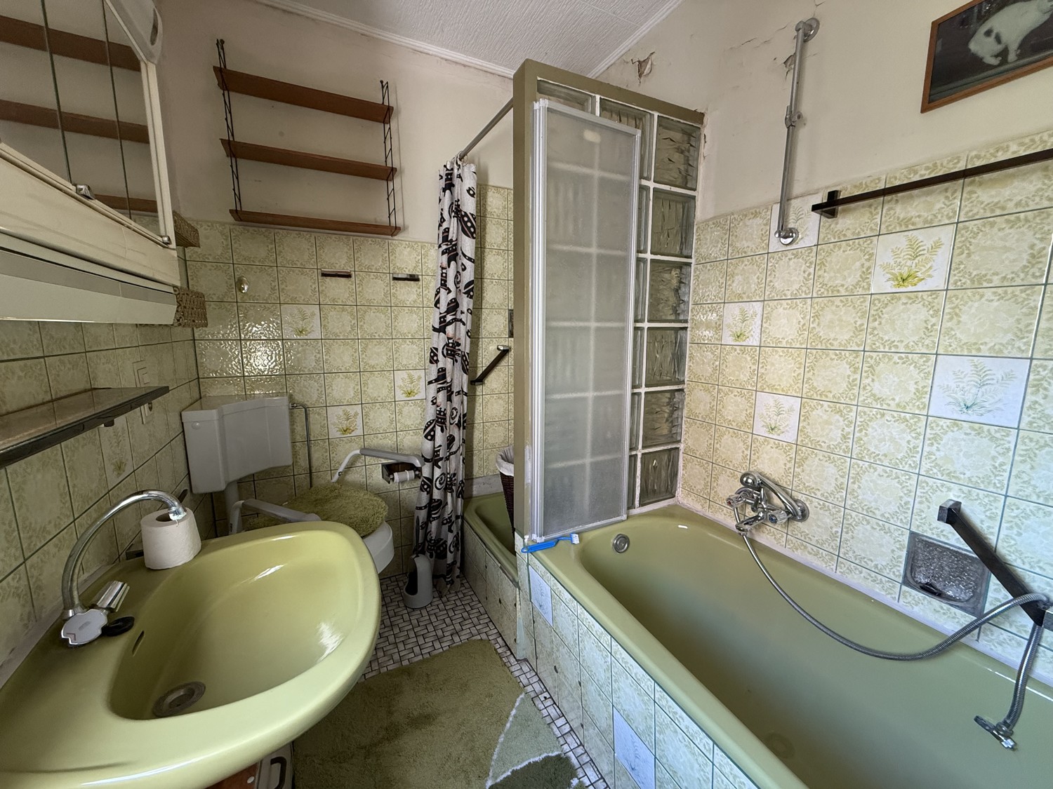 Badezimmer EG