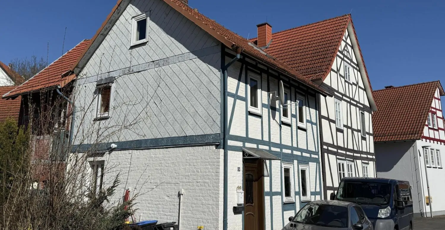 Charmantes Landhaus in Süß bei Nentershausen – ideal für handwerklich Begabte