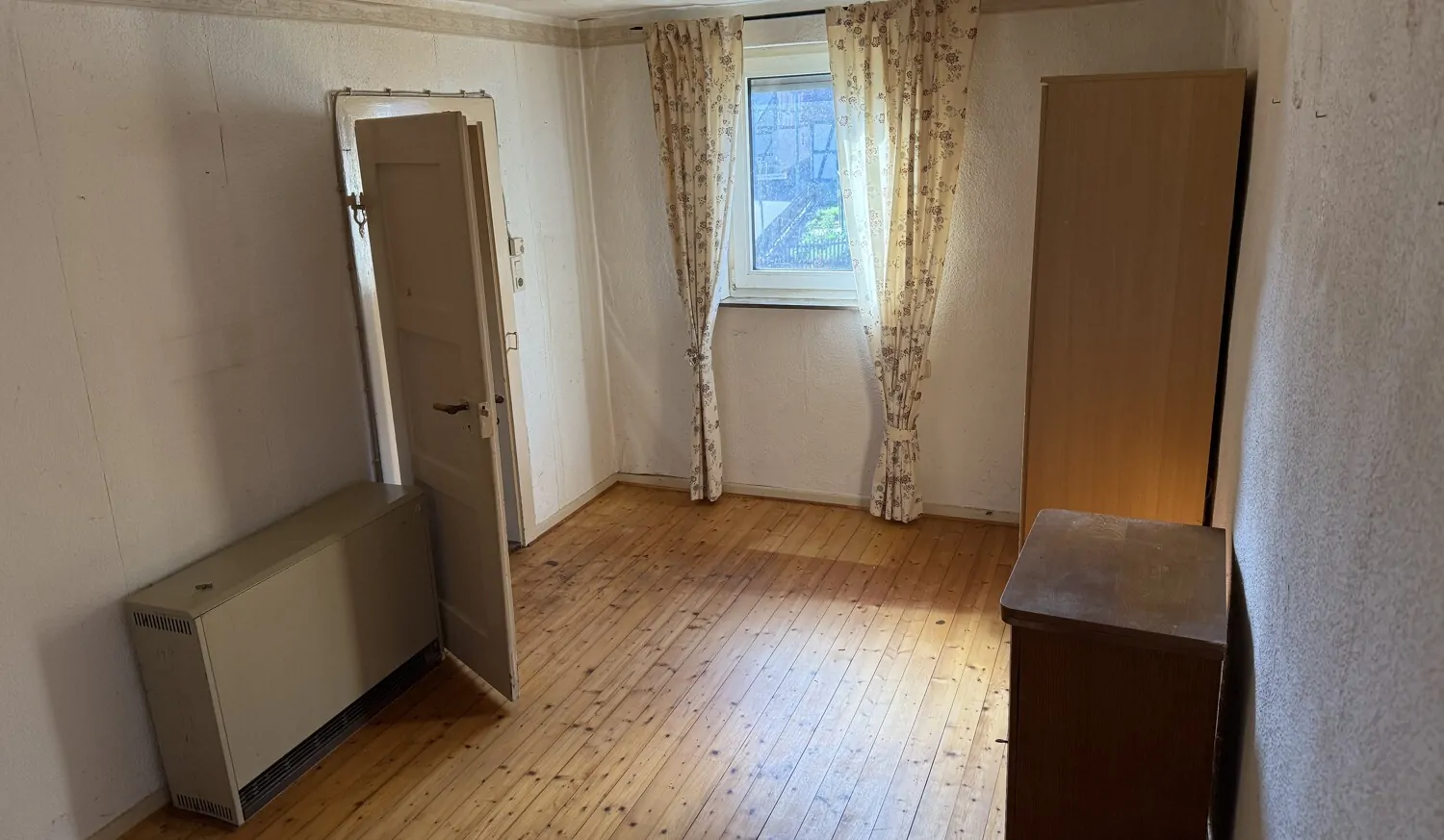 Schlafzimmer OG geradeaus 3