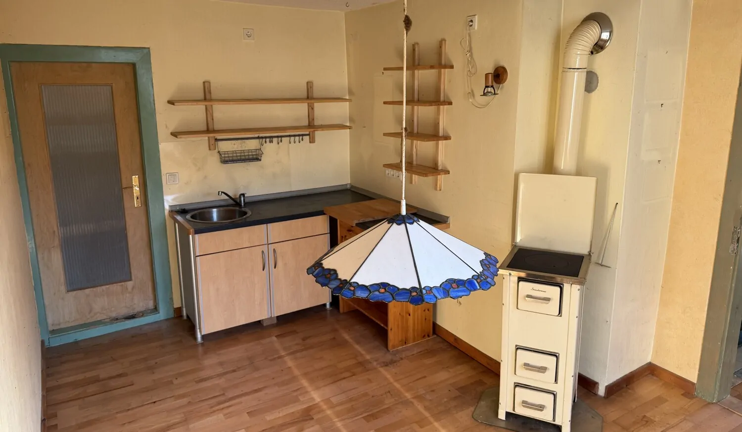 Küche EG geradeaus 2