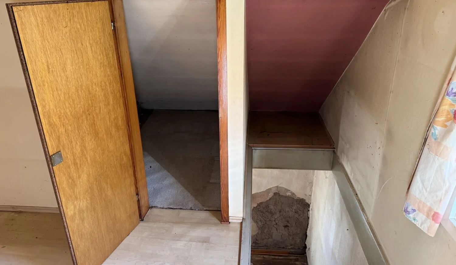 Wohnflur DG Treppenabgang und Kammer