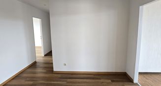 von_poll_real_estate_property_25037023_image_8