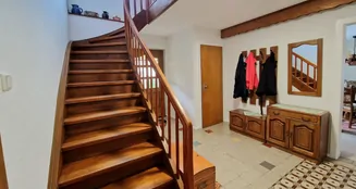 von_poll_real_estate_property_25037025_image_3