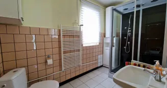 von_poll_real_estate_property_25037028_image_9