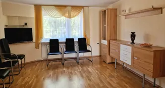 von_poll_real_estate_property_25037028_image_5