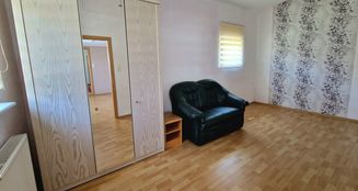 von_poll_real_estate_property_25037028_image_7