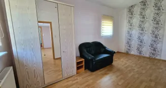 von_poll_real_estate_property_25037028_image_8