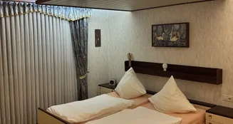 von_poll_real_estate_property_25037039_image_11