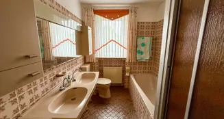 von_poll_real_estate_property_25037039_image_13